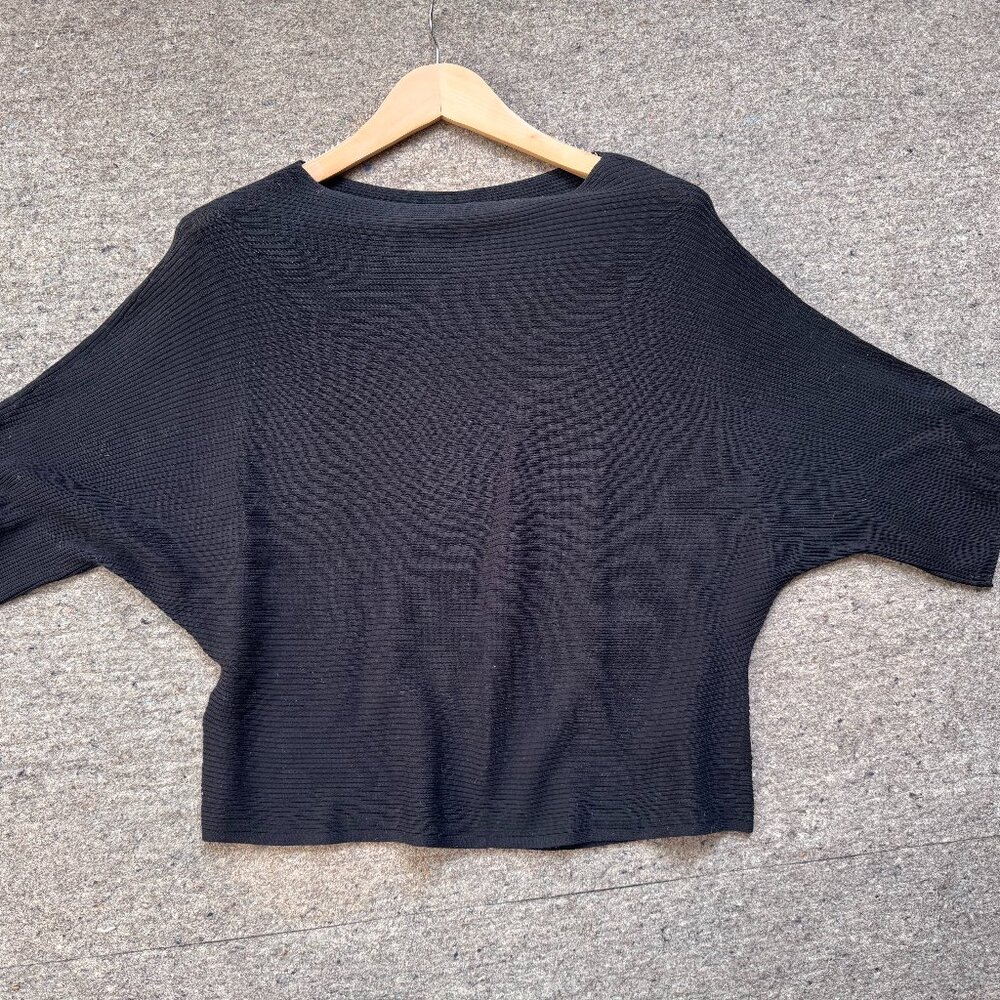 Uniqlo Black Ribbed 3/4 Dolman Sleeve Boatneck Top